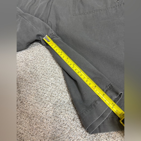 NWT Alpine Design Outdoor Hiking Cargo Shorts Green/Grey‎ Size 38 - Picture 2 of 7